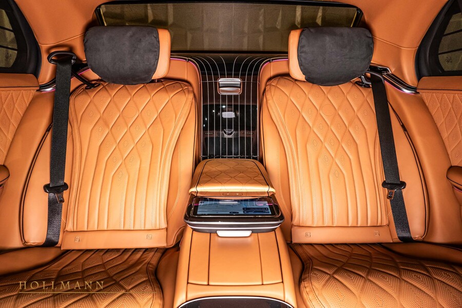 Vehicle view 29