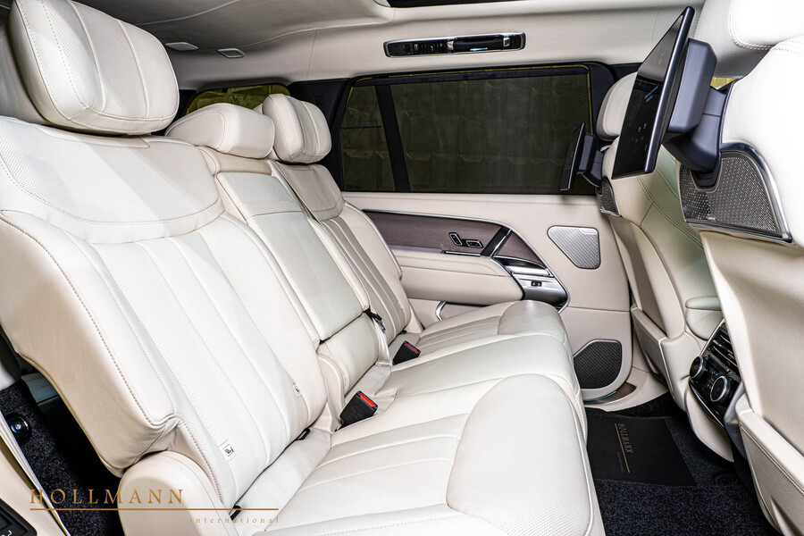 Vehicle view 23