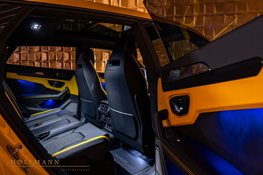 Vehicle view 14
