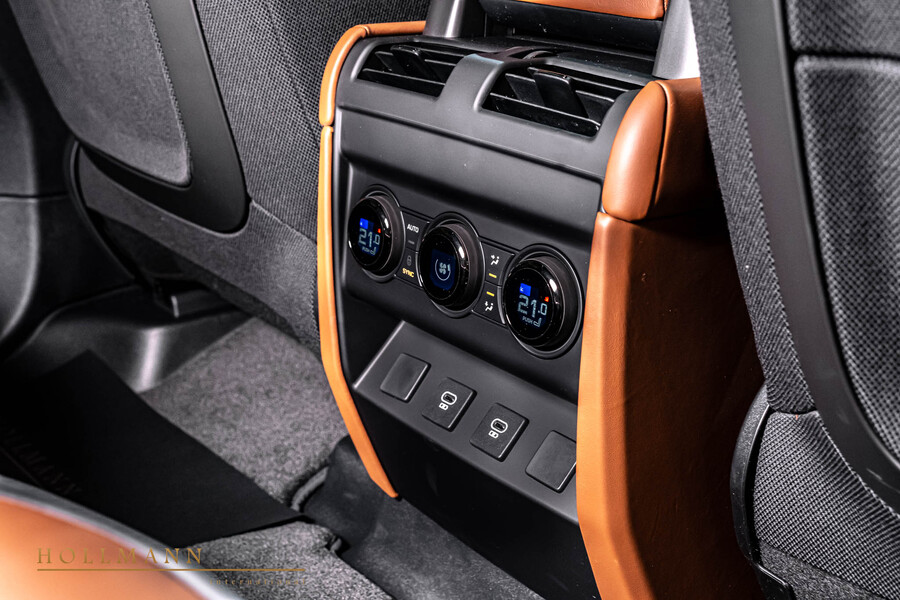 Vehicle view 23