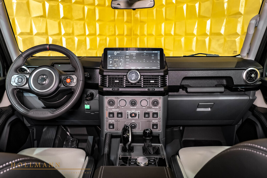 Vehicle view 12