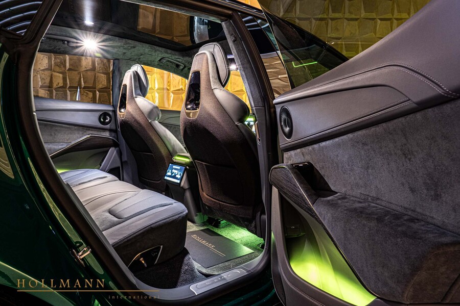 Vehicle view 29