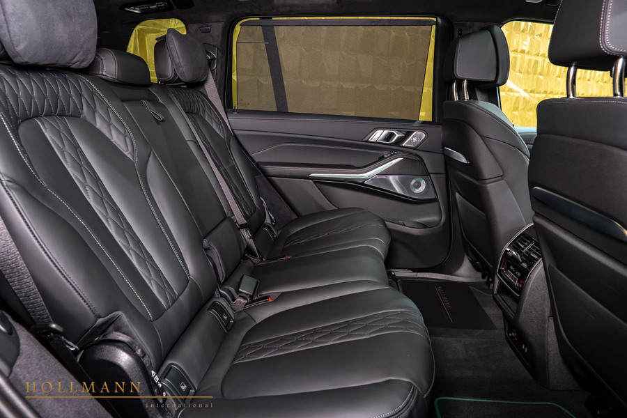 Vehicle view 23