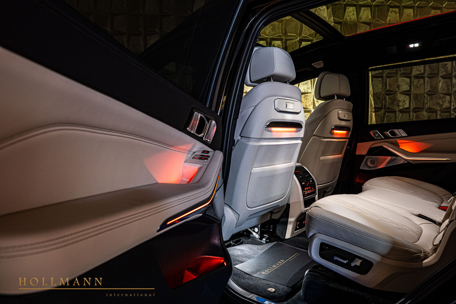 Vehicle view 14