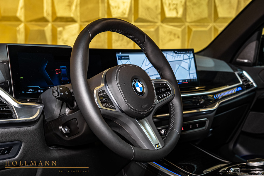 Vehicle view 14