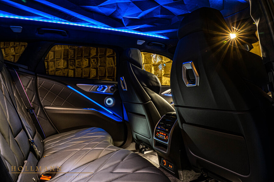 Vehicle view 15