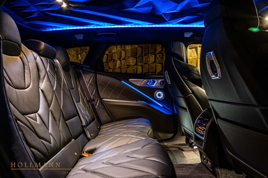 Vehicle view 16