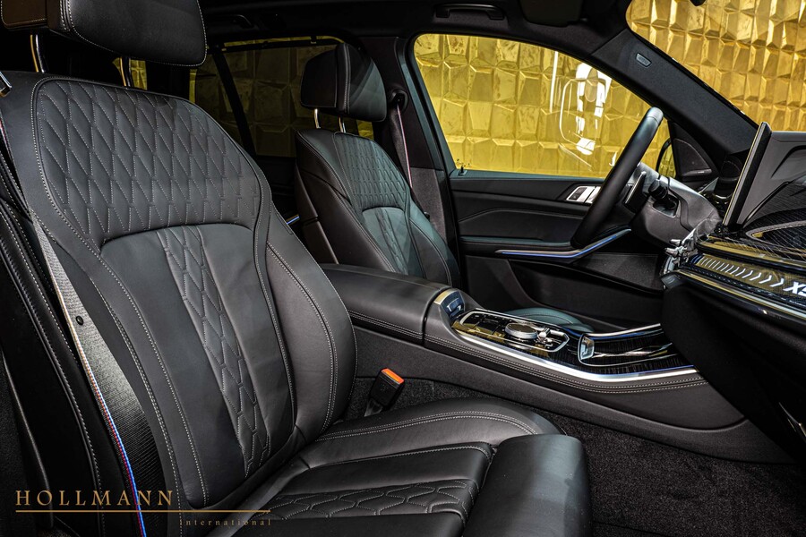 Vehicle view 18