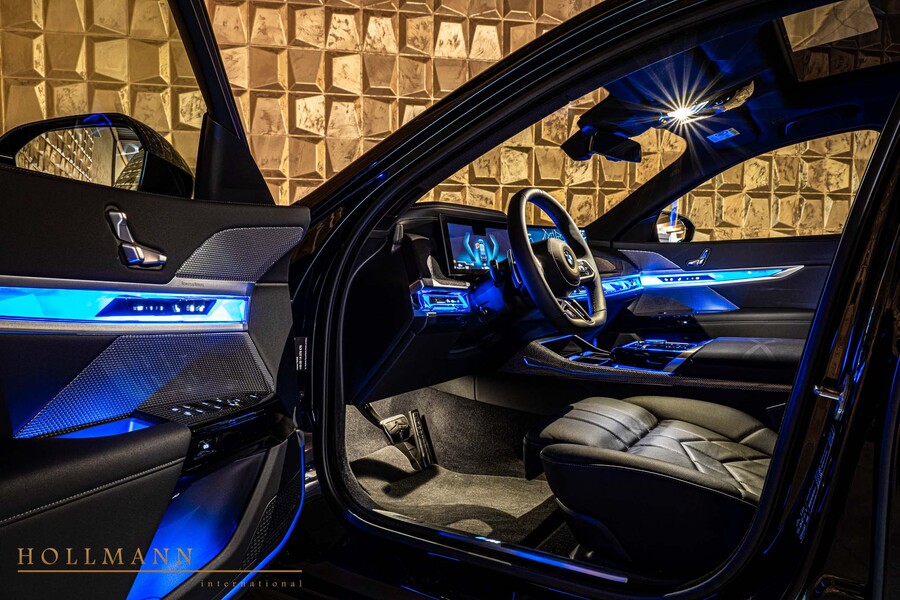 Vehicle view 11