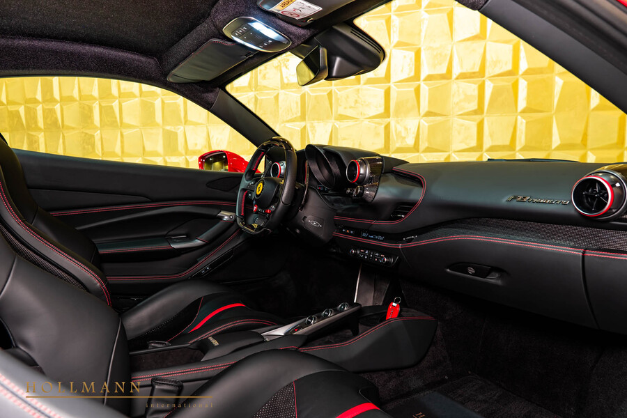 Vehicle view 9