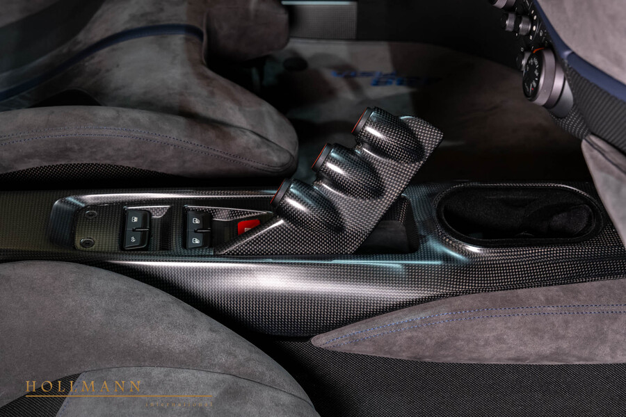 Vehicle view 24