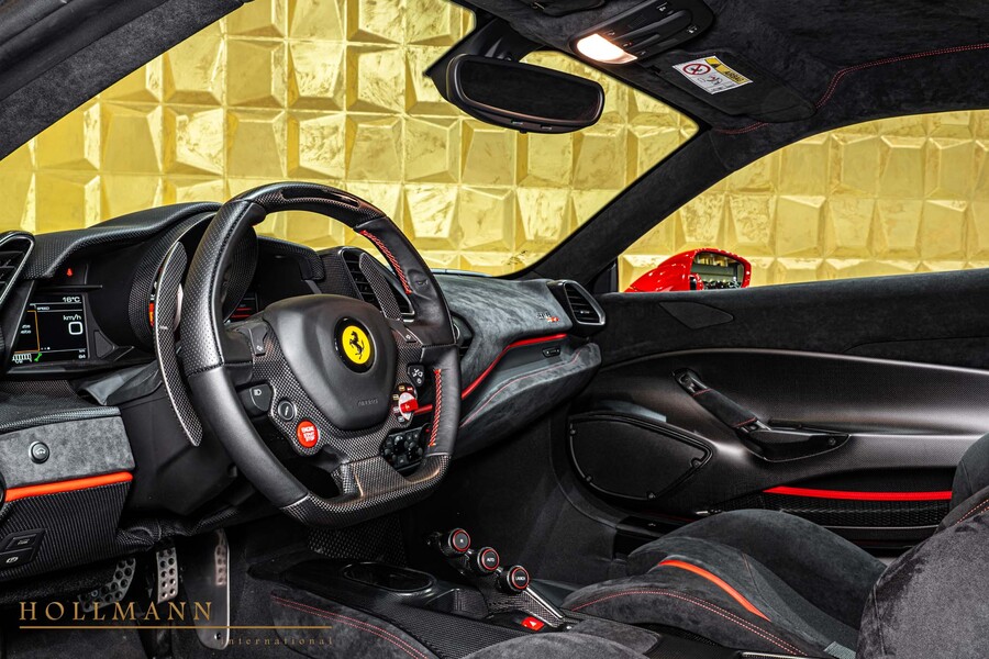 Vehicle view 9