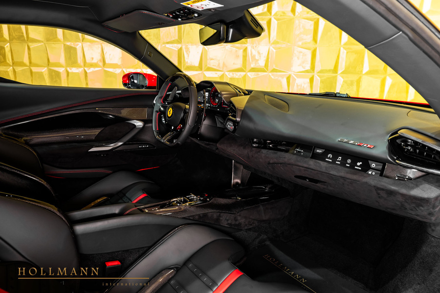 Vehicle view 16