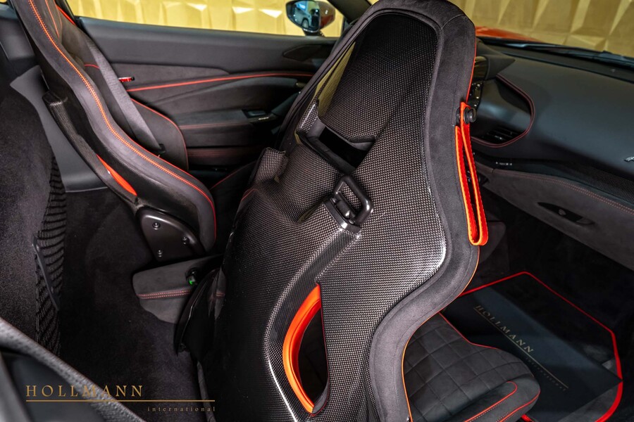 Vehicle view 34