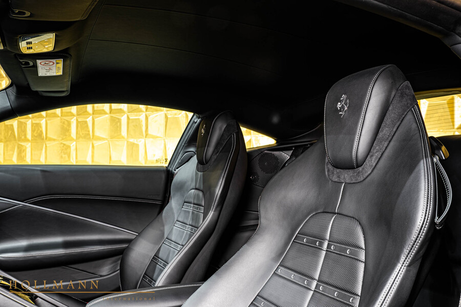 Vehicle view 18