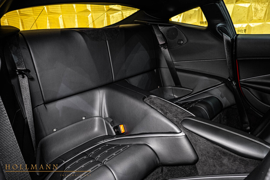 Vehicle view 19