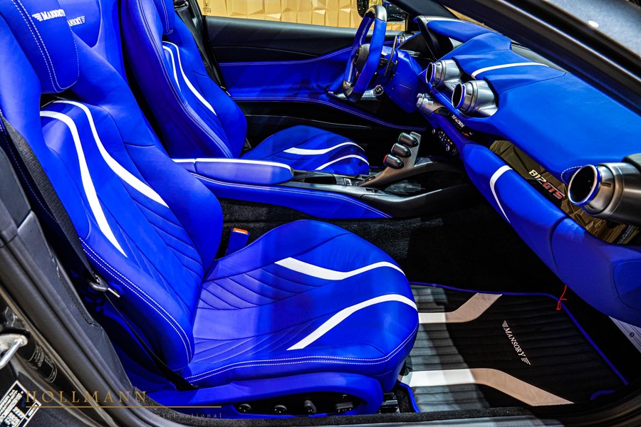 Vehicle view 28