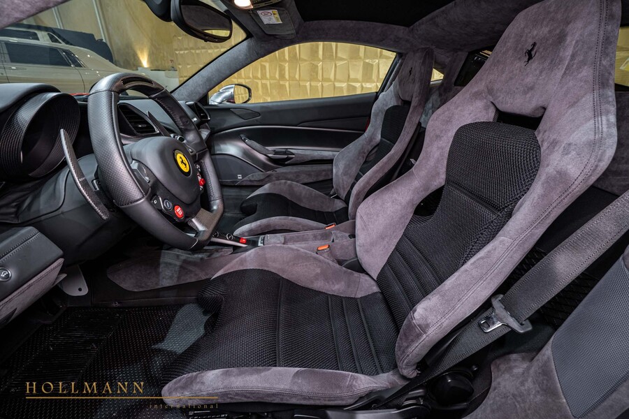 Vehicle view 16
