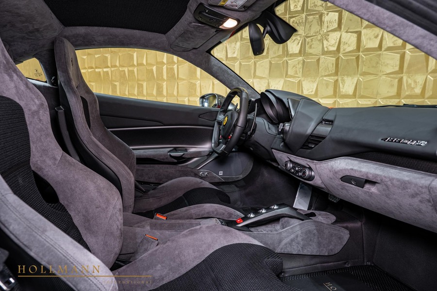 Vehicle view 17