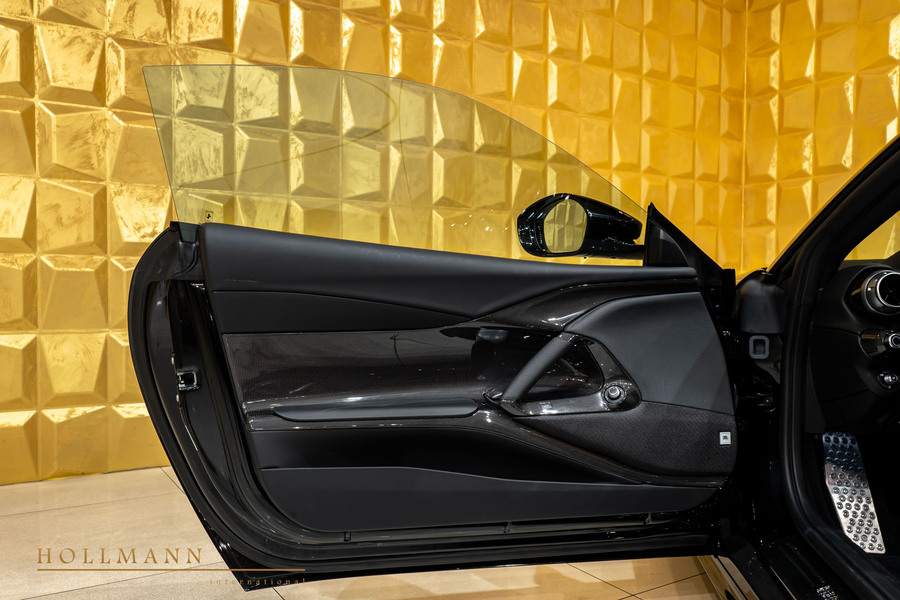 Vehicle view 17