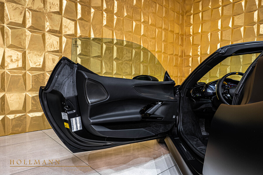Vehicle view 27