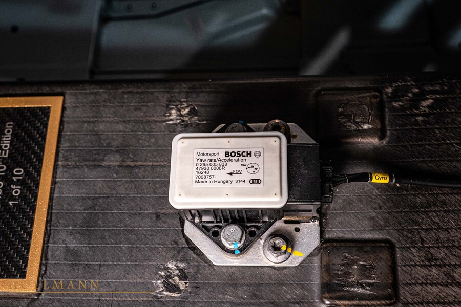 Vehicle view 33