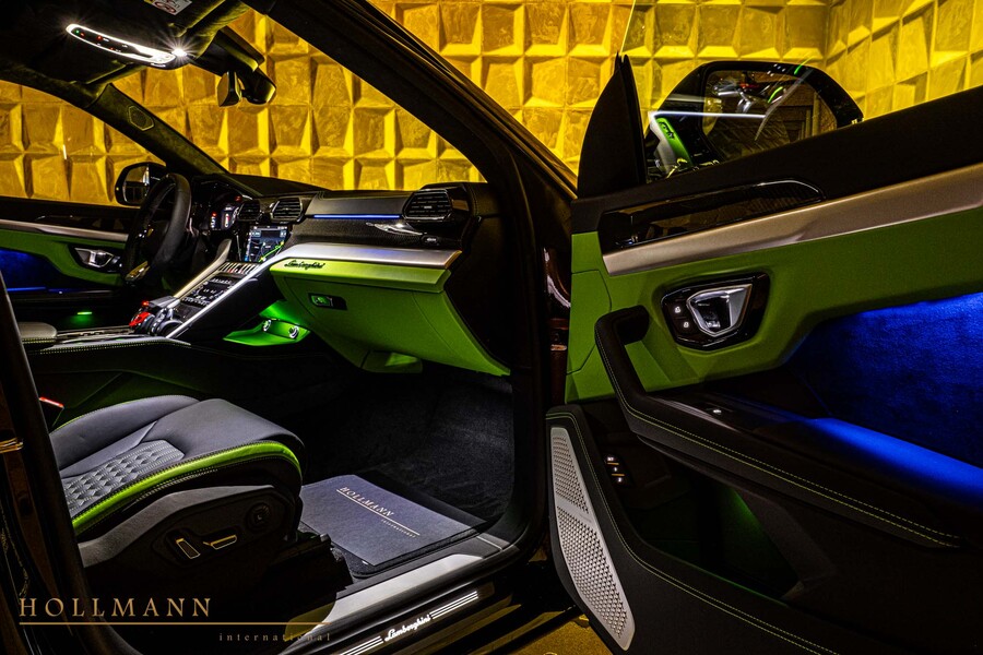 Vehicle view 13