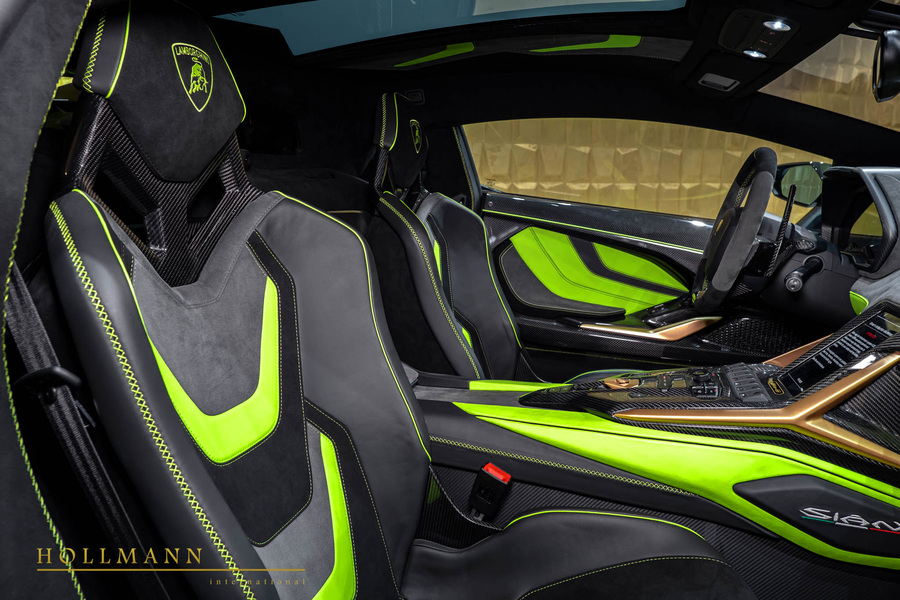 Vehicle view 28