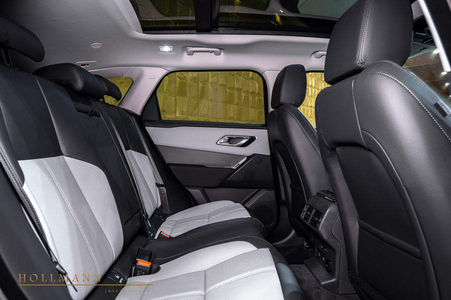 Vehicle view 18