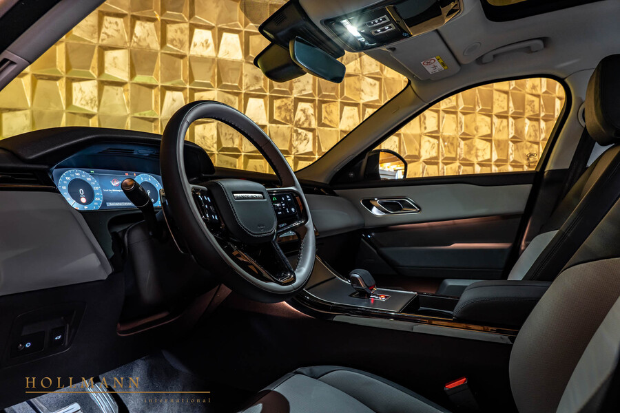 Vehicle view 9