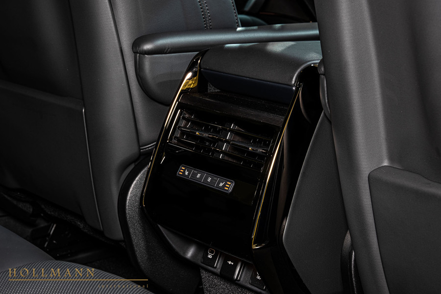 Vehicle view 22