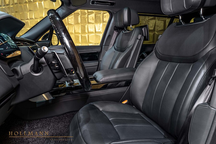 Vehicle view 17
