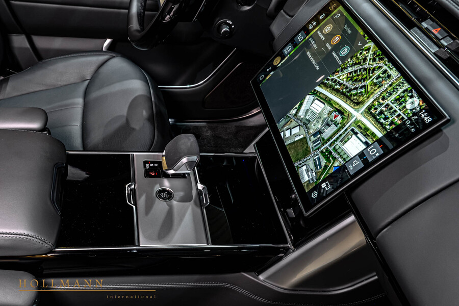 Vehicle view 19