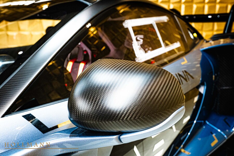 Vehicle view 7