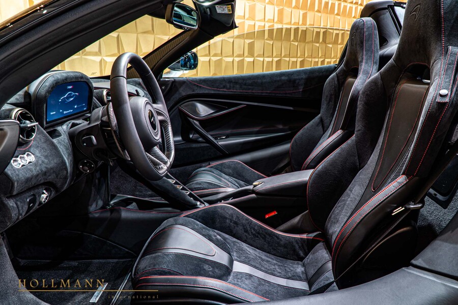 Vehicle view 27