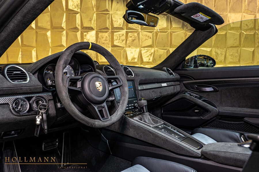Vehicle view 25