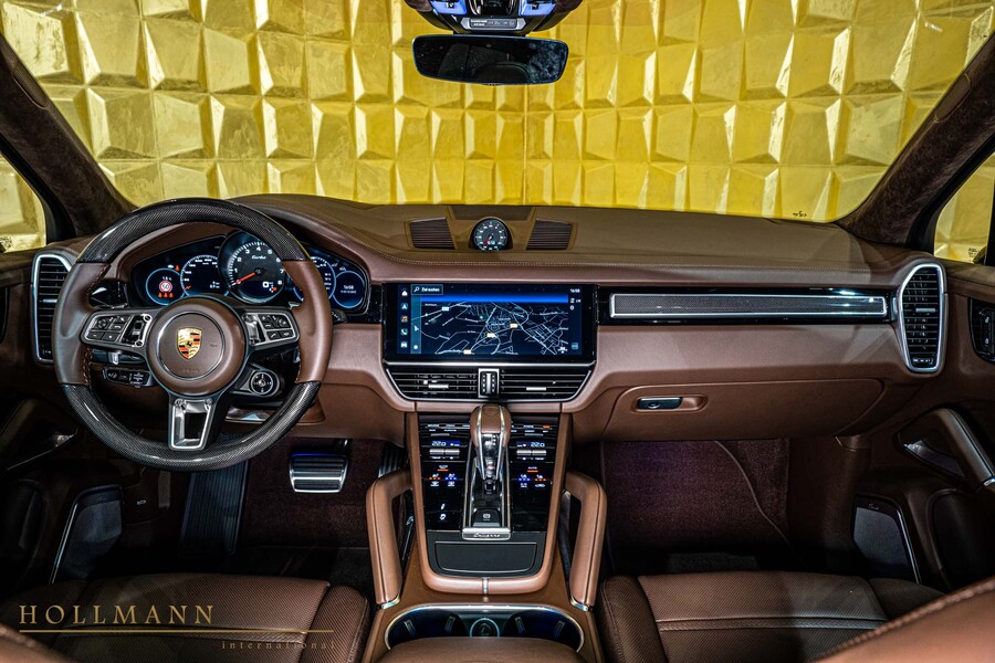Vehicle view 12