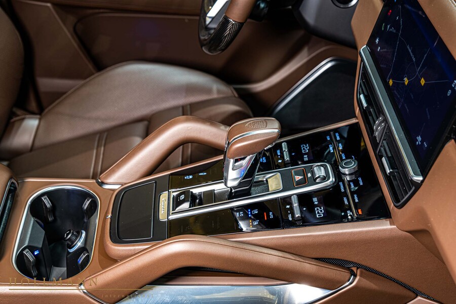 Vehicle view 14