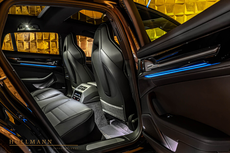 Vehicle view 12