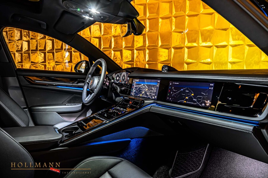 Vehicle view 16