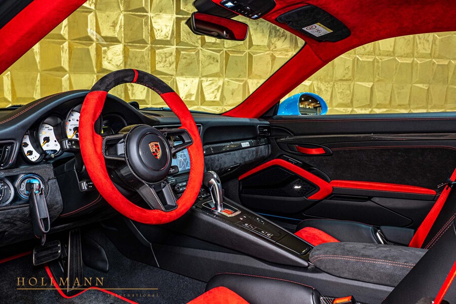 Vehicle view 16