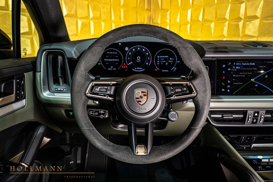 Vehicle view 18