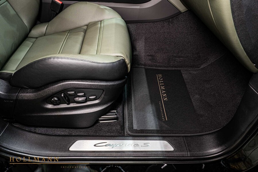 Vehicle view 22
