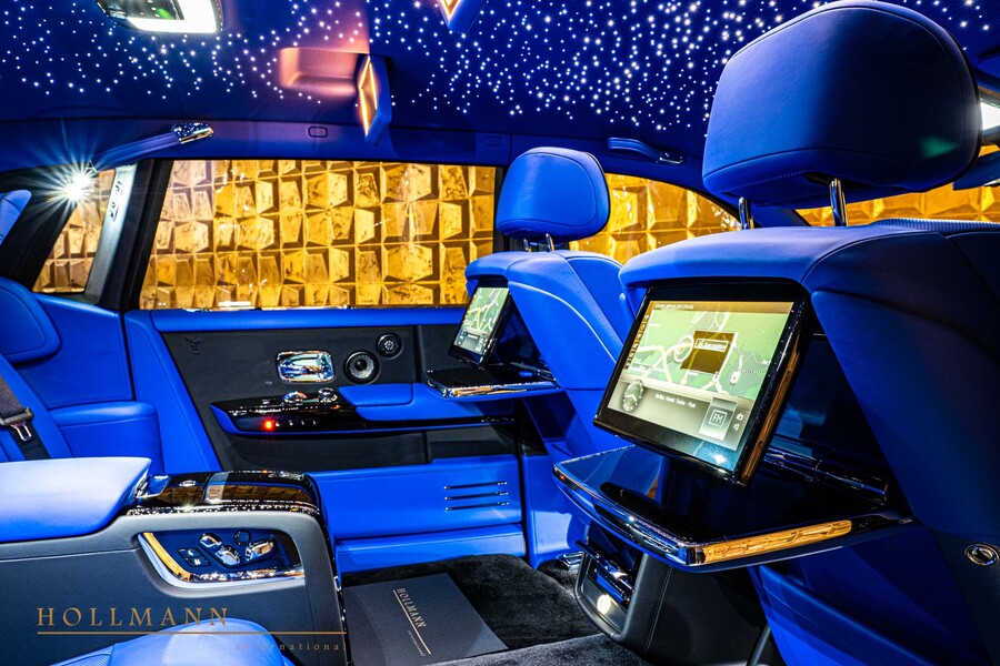 Vehicle view 17