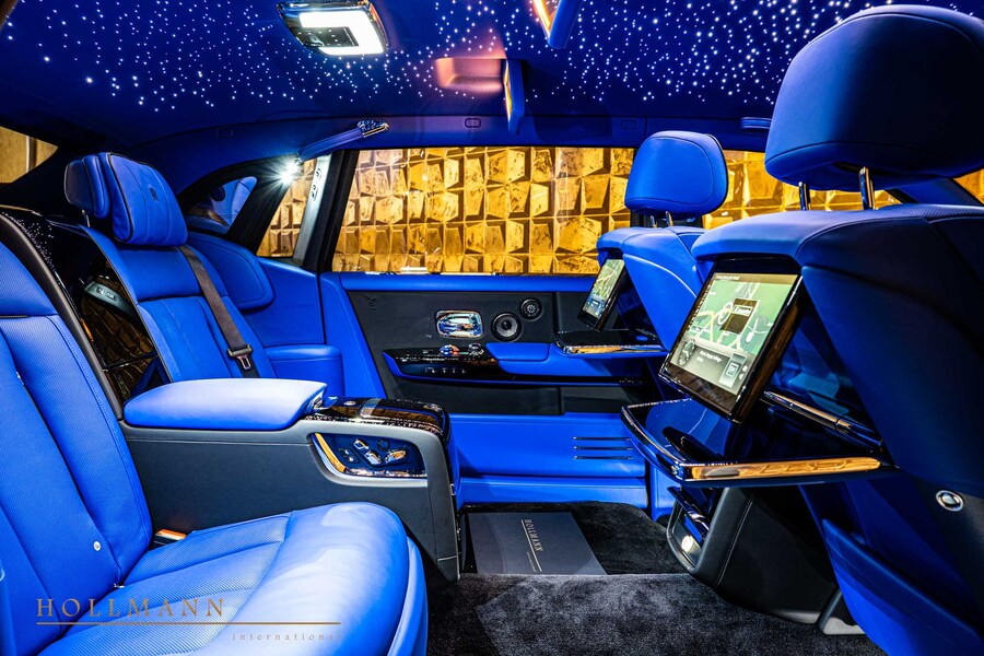 Vehicle view 19