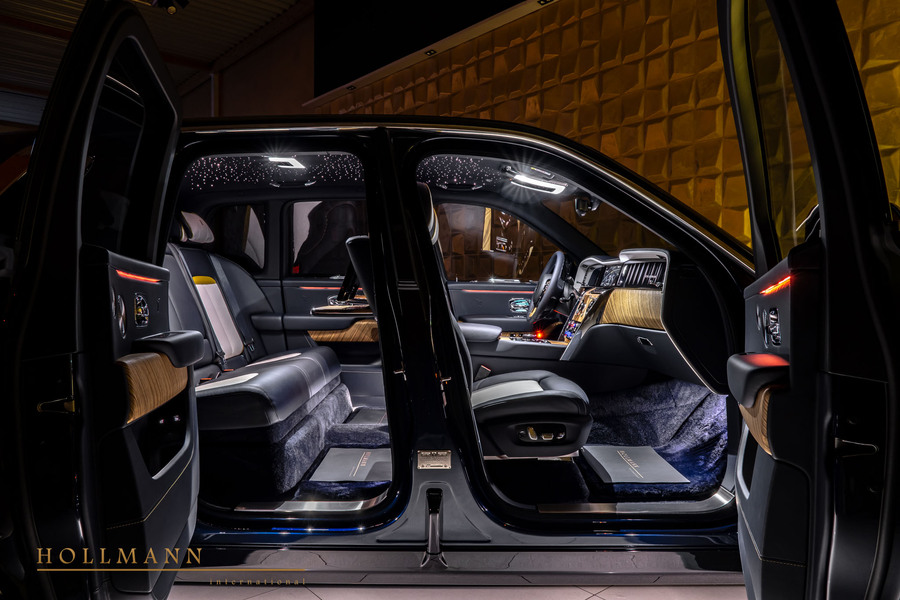 Vehicle view 18