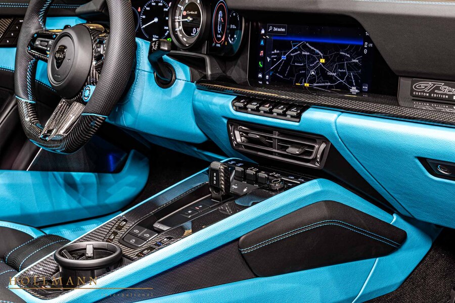 Vehicle view 26