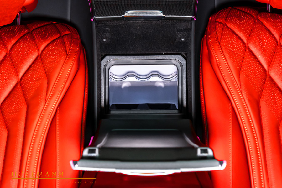 Vehicle view 28