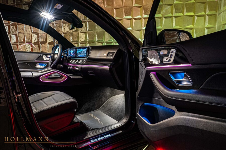 Vehicle view 19