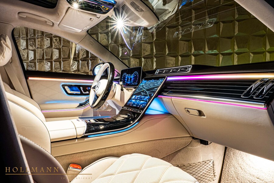Vehicle view 13